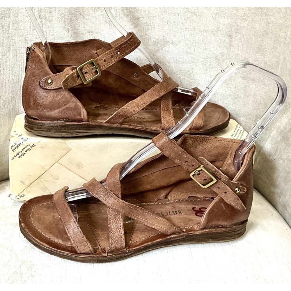 Free People A.S.98 Ralph Sandals Whiskey Strappy Distress Leather